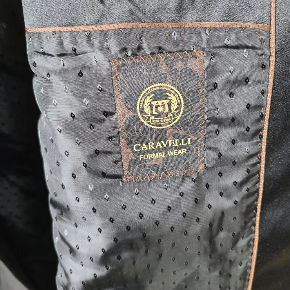 Caravelli Jacket Mens 46S Black Tuxedo Blazer Two Button Poly Viscose Formal